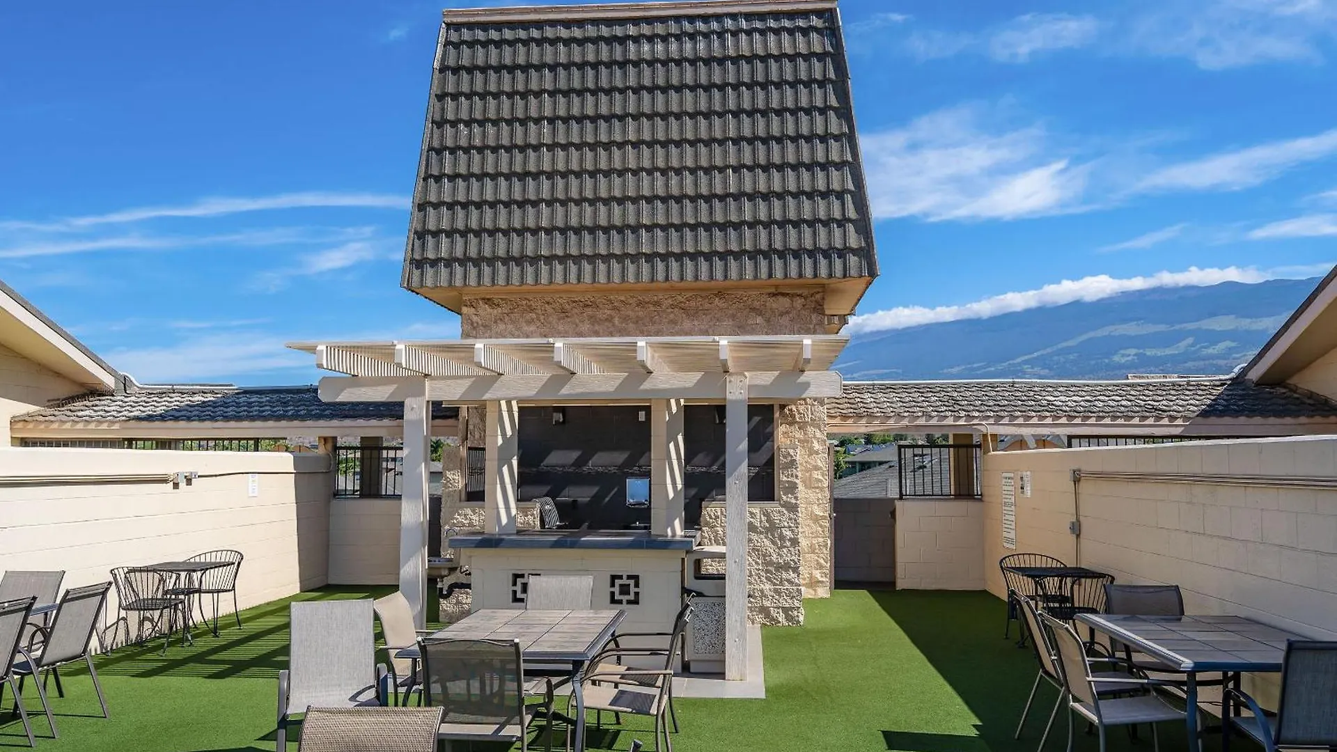 Kamaole Beach Royale 409 - Commanding Ocean Views Kihei United States